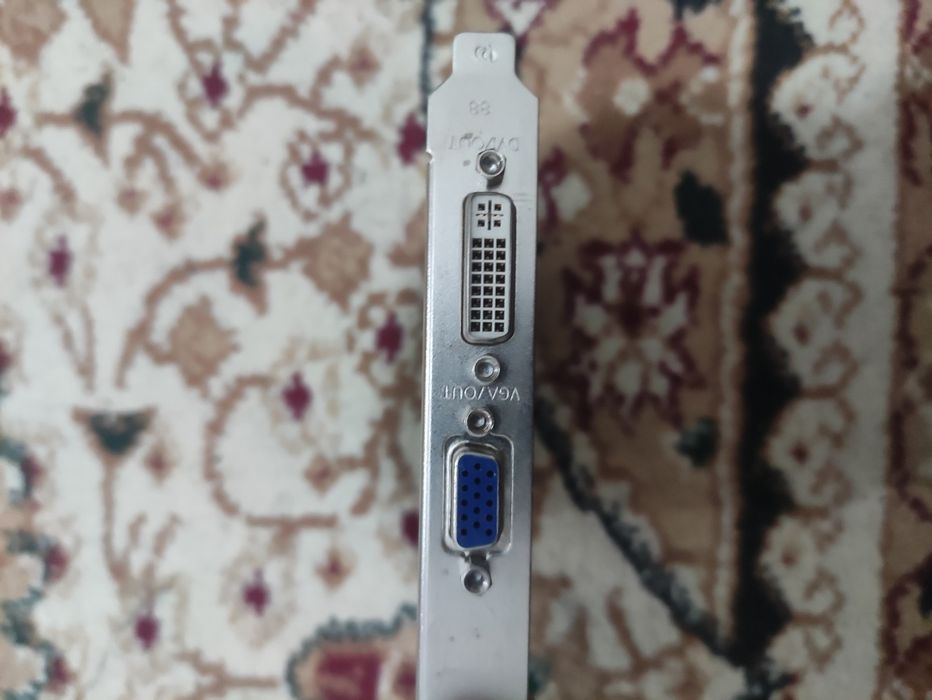 Видеокарта GF9500GT 512 мб