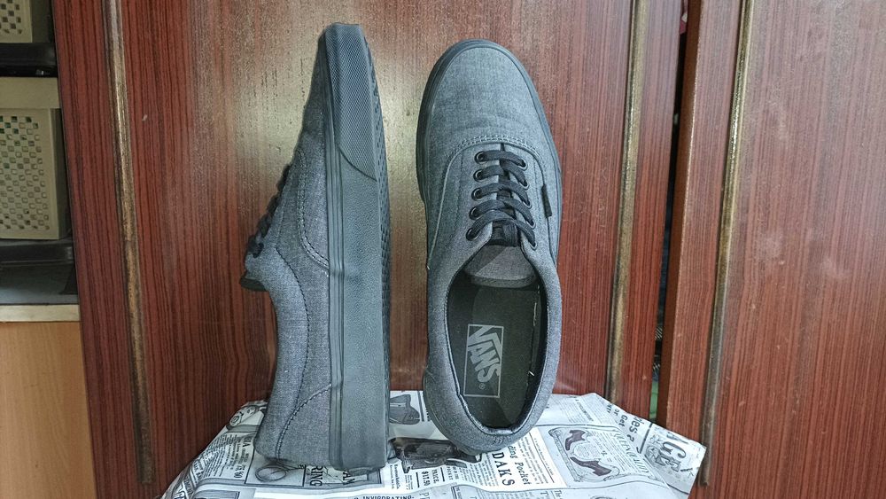 Унисекс обувки Vans 41 номер