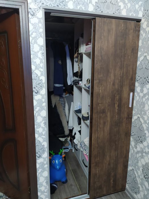 Уй сотилади 2 хона