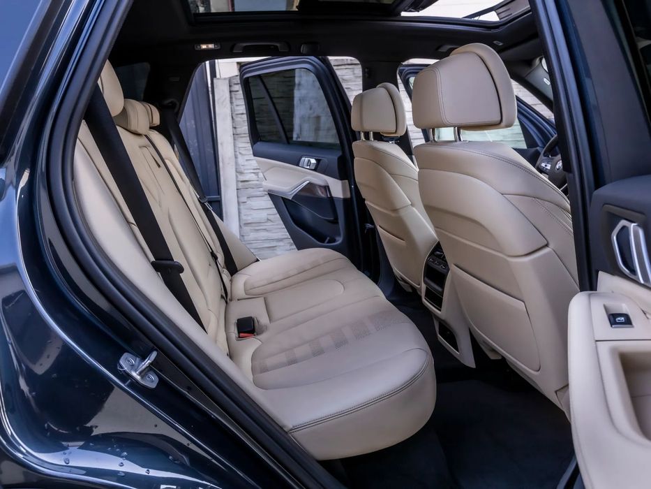 BMW X5 // xDrive // Plug-in Hybrid // Automată // 2021 // 394 cp //