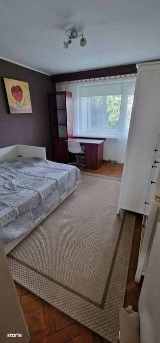 Inchiriez apartament  4 camere , situat in zona str. Gh Marinescu