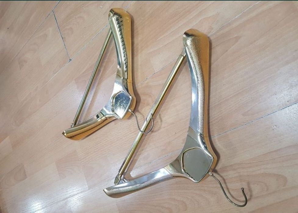 вешалки мал и бол размеры