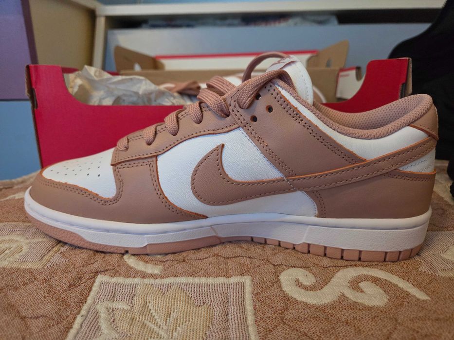 Обувки "NIKE Dunk Low"