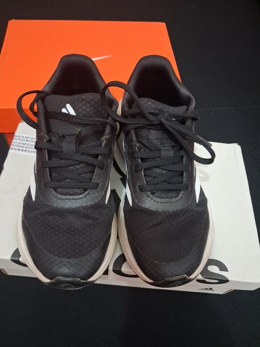 Adidasi adidas copiii