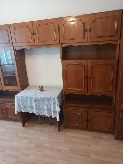 Garsonieră de inchiriat zona sens/ Casa Albă