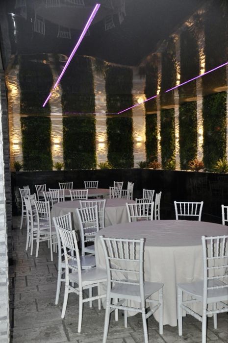 Inchiriez vila cu piscina -majorate-evenimente private-aniversari