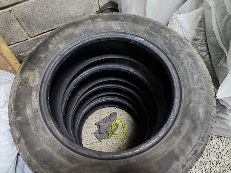 Продам шины в отличном состоянии