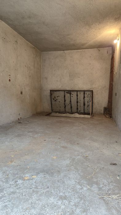 Дава се под наем Гараж / Паркомясто в Асеновград - 45 кв.м за 101.49 € - Снимка #2