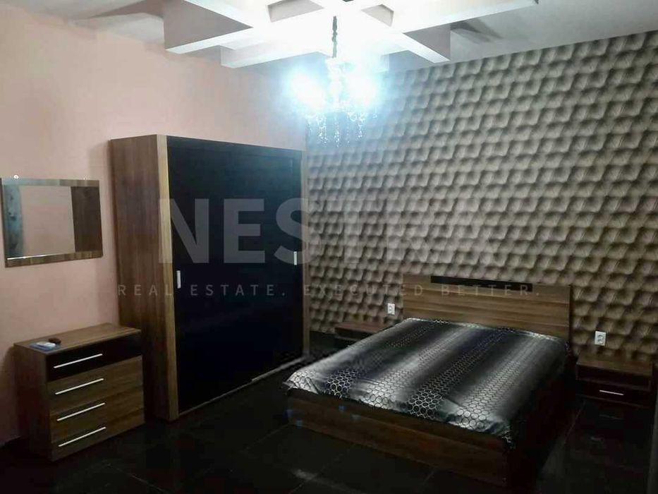 Продава се Тристаен апартамент в Сливен, Сини камъни - 120 кв.м за 1492 €/кв.м - Снимка #3