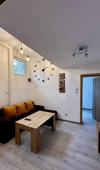 Дава се под наем Двустаен апартамент в София, Левски - 45 кв.м за 510 € - Снимка #2