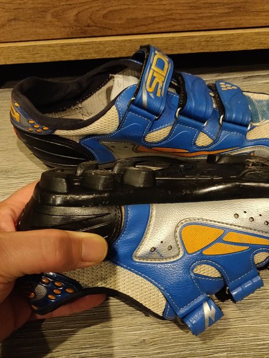 Pantofi ciclism MTB SIDI cu cleats SPD Shimano – marimea 43