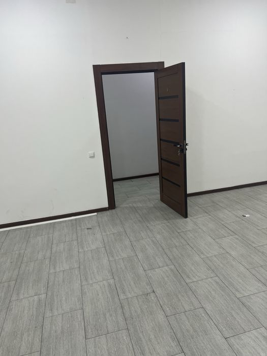 Аренда офисного помещения 25м2 в бищнес центре 24/7