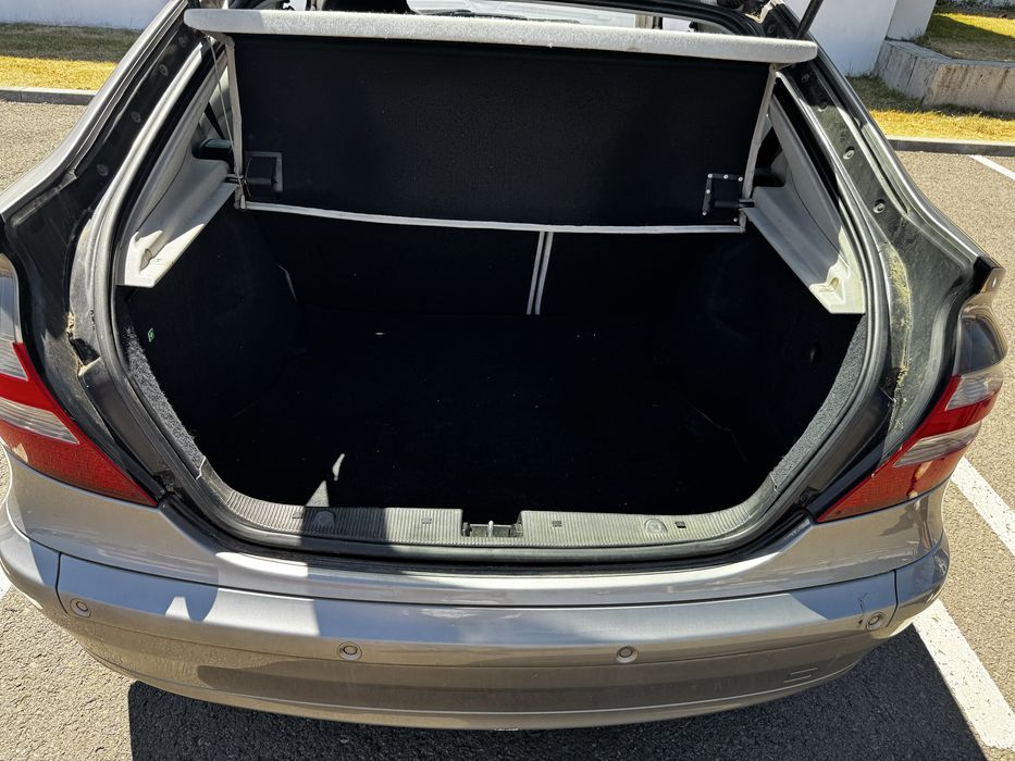 Mercedes C200 Kompresor benzina  cutie automata