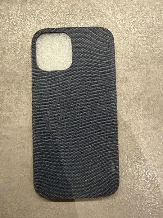 Кейсове за Apple iPhone 12