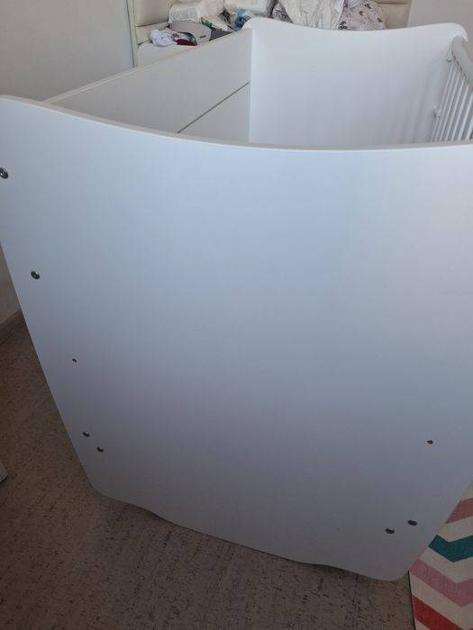 Кошара Лорели 120/60+матрак Магнифлекс Пиер Карден +подарък към нея