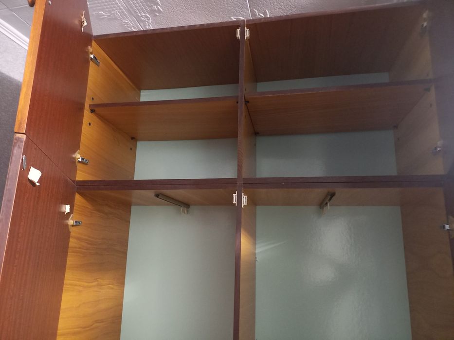 Отдам бесплатно шифонер