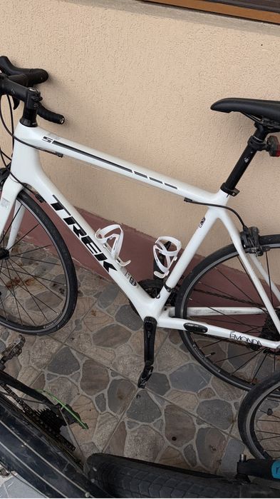 Vand semicursiera de carbon TREK