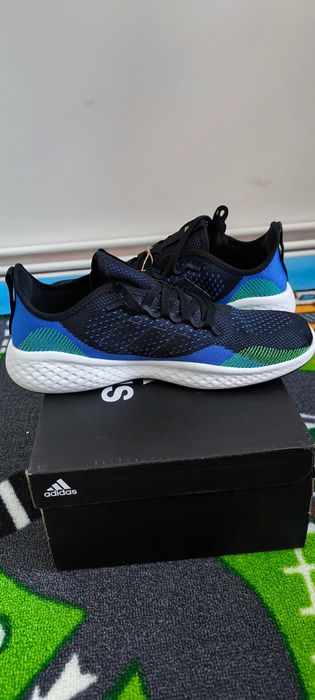Adidas Fluidflow 2.0 44 2/3 noi in cutie