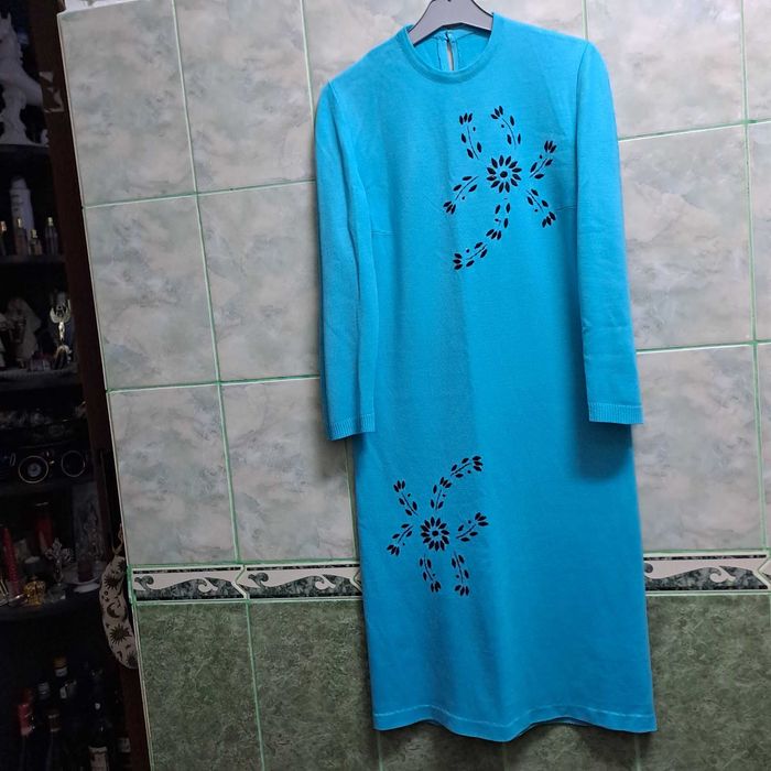 Rochite tricotate amândouă 20 lei