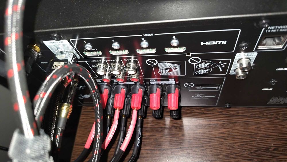 Yamaha RX-V4A Receiver amplificator MusicCast ca nou