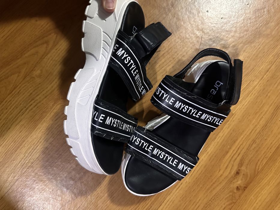 Обувь , женская