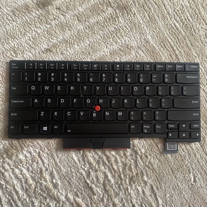 Английская Клавиатура а подсветкой от Thinkpad T480, рабочая.