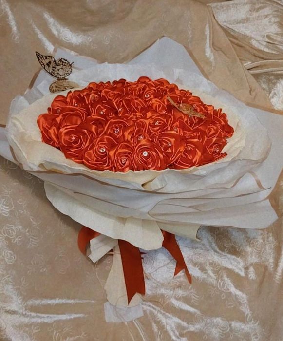 Букет от вечни сатенени рози за всеки повод/празник