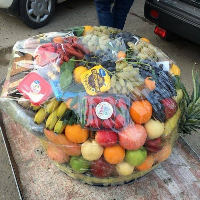 Корзины и фруктовое искусство