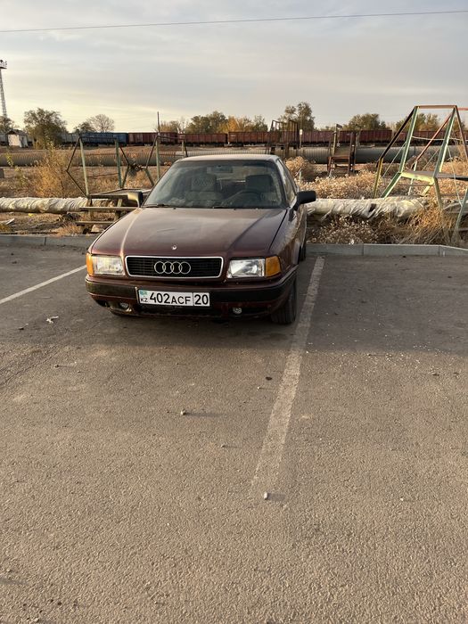 Продам audi 80.