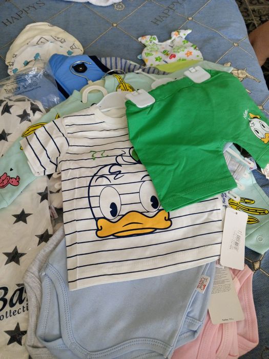 Продам детские вещи