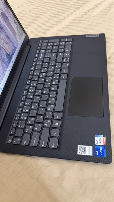 回 Core i7-1255U, SSD 512gb+ОЗУ 8gb+Full HD