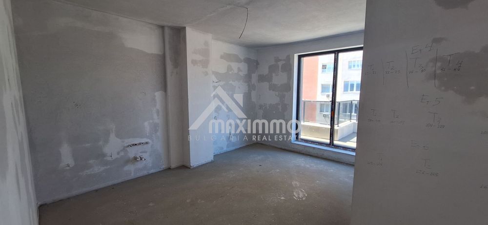Продава се Тристаен апартамент в Варна, Владислав Варненчик - 108 кв.м за 614 €/кв.м - Снимка #4