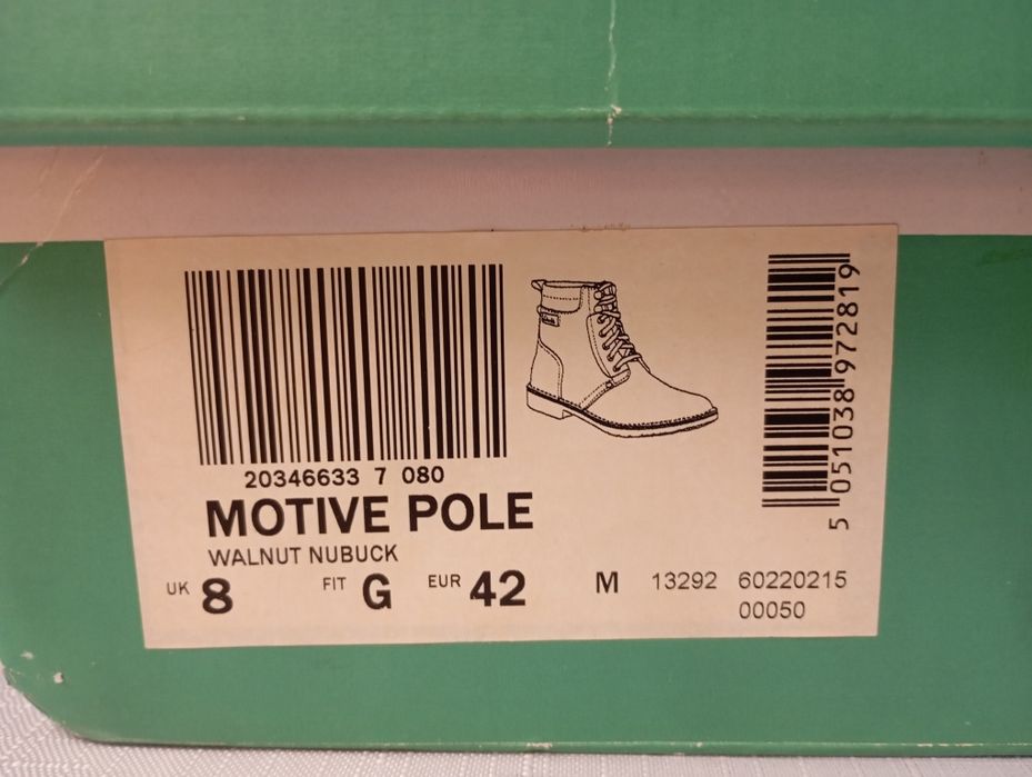 Продаю зимние сапоги мужские оригинал Clarks