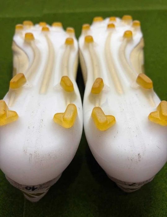 Ghete Fotbal Adidas F50 Elite LL FG (Fără Șireturi) – Mărimea 42 (26.5 cm)