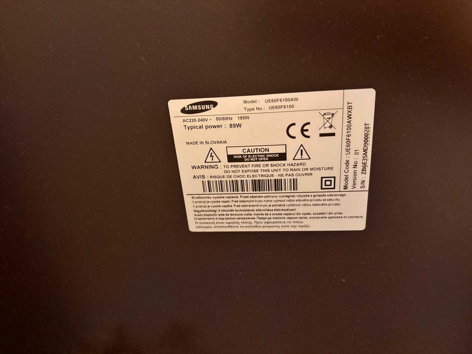 Vand TV Samsung 60 inch (152cm) UE60F6100AW