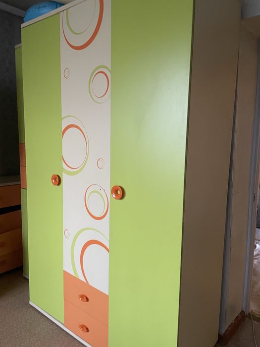 Детский гарнитур в хорошем состоянии!