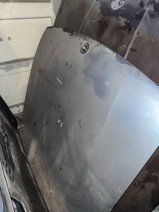 Капот опель вектра А привозной