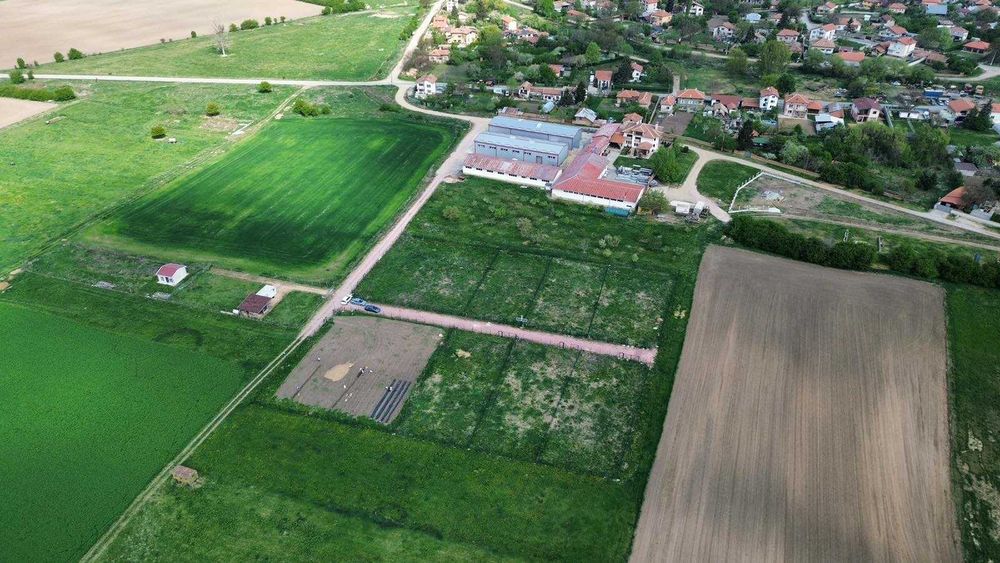 Продава се Парцел в с. Лесново, Област София-област - 700 кв.м за 77 €/кв.м - Снимка #2