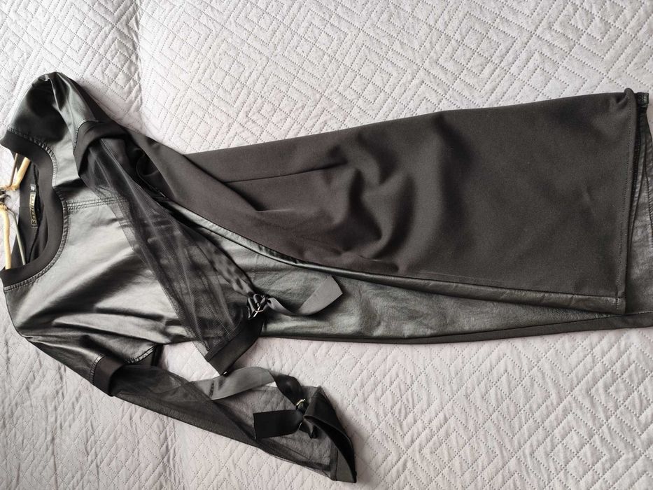 Платье женское продам