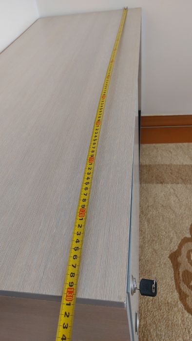 Шкаф - тумба напольная для дома или торговли