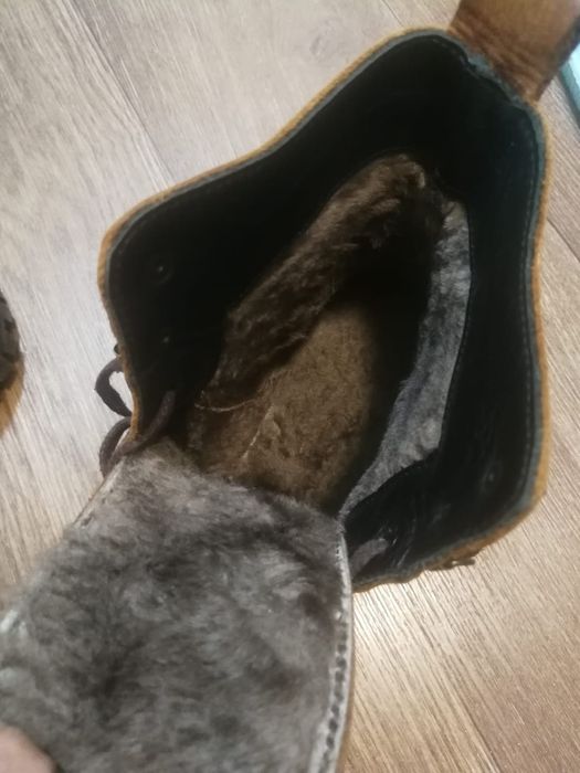 Кожаные ботинки в стиле casual / military