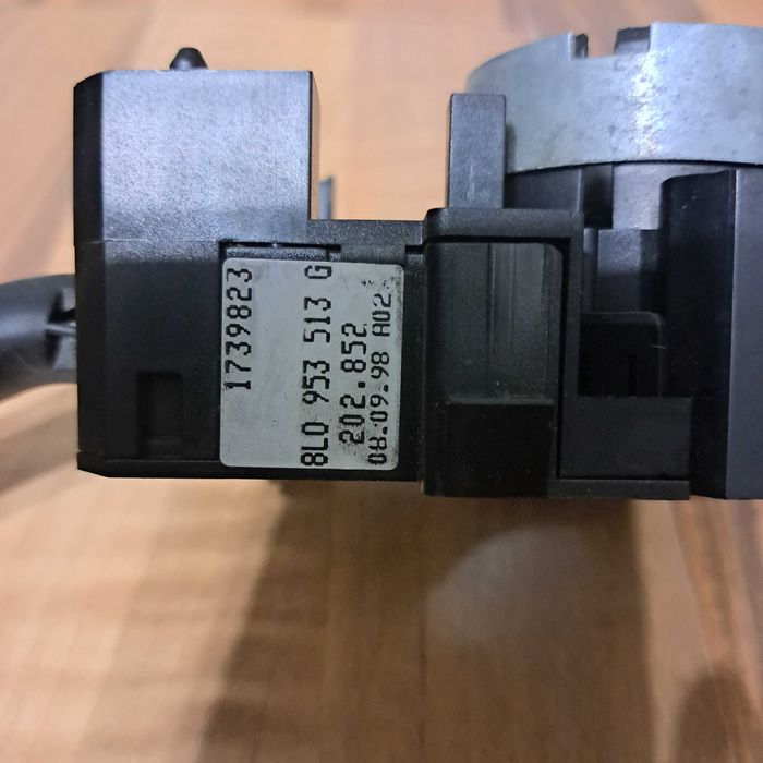 Лост за мигачи и чистачки за Audi-комлект.