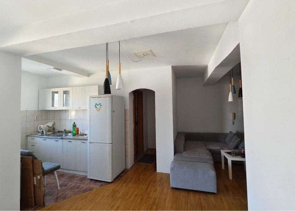 Дава се под наем Двустаен апартамент в Пловдив, Кючук Париж - 69 кв.м за 300.9 € - Снимка #2