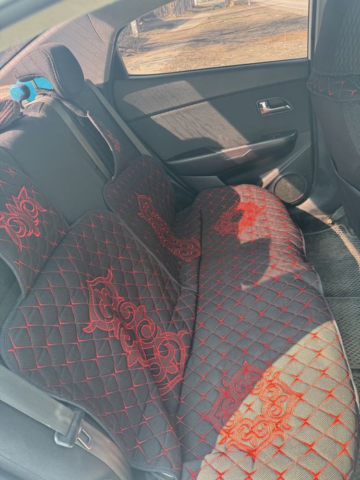 Kia Rio 2015, автомат