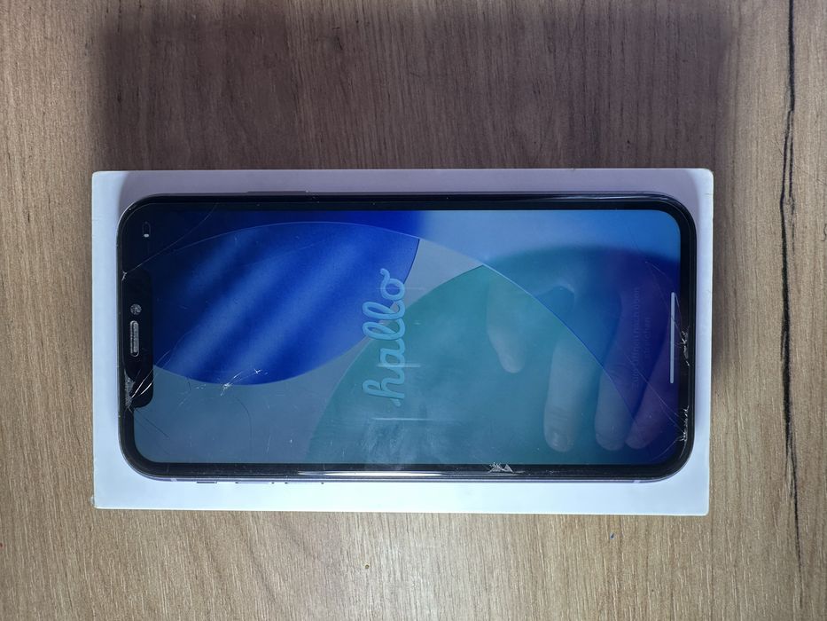Продам Iphone 11 64gb