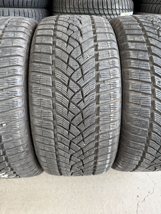 245/40/18 GOODYEAR 4бр