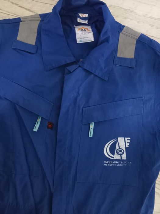 Продам спец комбенезон