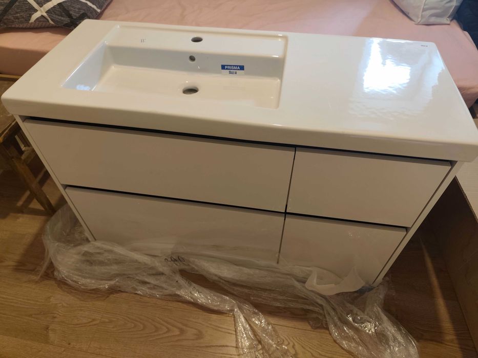 Шкаф и мивка за баня 110/75/45 см