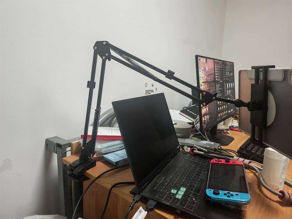 Держатели для телефонов настольное