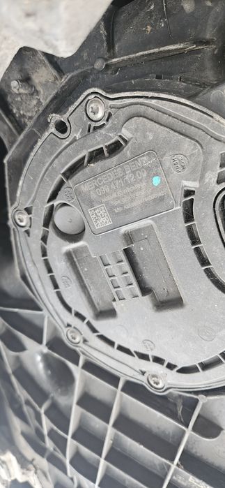 AdBlue резервоар с помпа за Мерцедес Е220/E220cdi w213